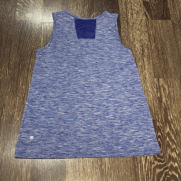 Girls size Large tank tops 1 pink and one purple - Picture 8 of 11